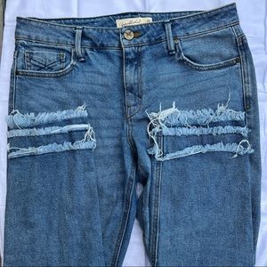Lulu’s Straight Leg Jean with Frill Detail SIZE 28